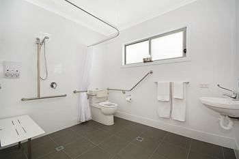 Cooroy Luxury Motel Apartments Noosa - Accommodation Rockhampton 1