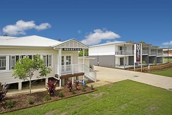 Cooroy Luxury Motel Apartments Noosa - Accommodation Rockhampton 12