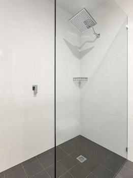 Best Western Plus Lake Kawana Hotel - Accommodation Rockhampton 10