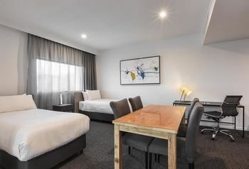 Best Western Plus Lake Kawana Hotel - Accommodation Rockhampton 30