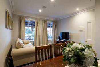 Bathurst Royal Apartments - Accommodation Rockhampton 4
