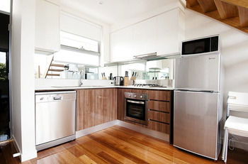 Position Perfect - Accommodation Rockhampton 12