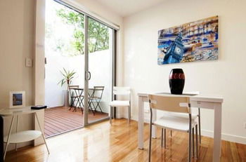 Position Perfect - Accommodation Rockhampton 27