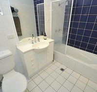 Darlinghurst 403 Pop Furnished Apartment - Accommodation Rockhampton