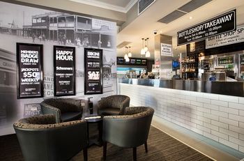 The Granville Hotel - Accommodation Rockhampton 4