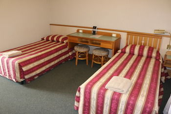 The Hermitage Motel - Accommodation Rockhampton 6