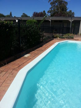 The Hermitage Motel - Accommodation Rockhampton 15