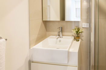 AKOM Melbourne - Accommodation Rockhampton 5