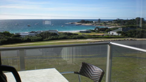 BEST WESTERN Beachfront At Bicheno - Accommodation Rockhampton 3