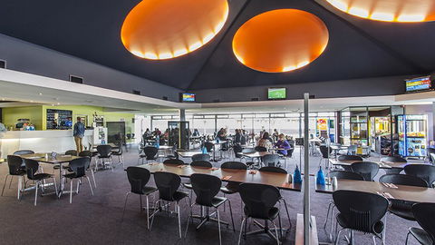 BEST WESTERN Foreshore Motel - Accommodation Rockhampton 4