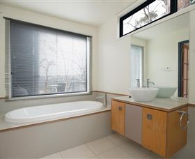 Tamar Ridge Apartments - Accommodation Rockhampton 1