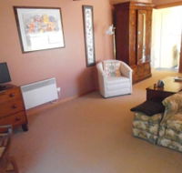 John and Eva Selles Studio Apartment - Accommodation Rockhampton