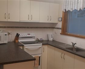 Silwood Park Holiday Unit - Accommodation Rockhampton 2