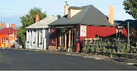 Grand Old Duke - The - Accommodation Rockhampton 0