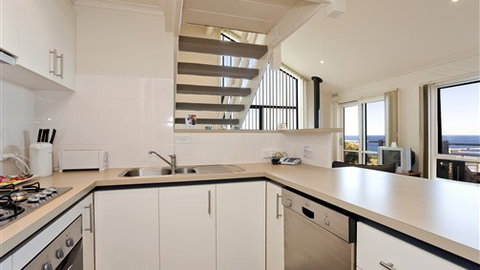 A Great Ocean Road Resort Whitecrest - Accommodation Rockhampton 2