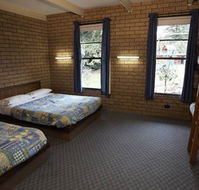 Feathertop Chalet