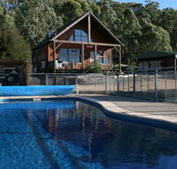 Karoonda Olive Grove Retreat at Mt Buffalo Olives - Accommodation Rockhampton