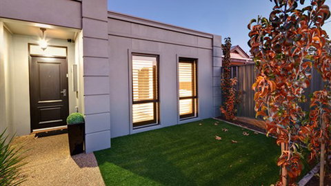 Toscano, Milano & Veneto On Olive - Accommodation Rockhampton 4