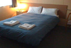 Aalberg Chalet - Accommodation Rockhampton 0