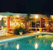 Absolute Lakes Entrance - Accommodation Rockhampton