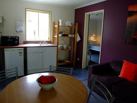 Chandler Lodge & Cabins - Accommodation Rockhampton 3