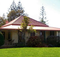 Christian's of Bucks Point - Accommodation Rockhampton