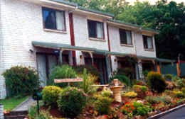 Davey Place Holiday Town Houses - Accommodation Rockhampton 1