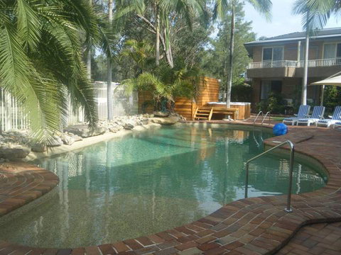 Galaxy Motel - Accommodation Rockhampton 0