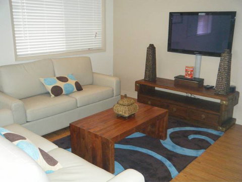 Galaxy Motel - Accommodation Rockhampton 3