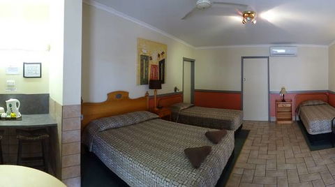 Gin Gin Central Motel - Accommodation Rockhampton 2