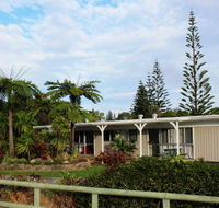 Hibiscus Regal Apartments - Accommodation Rockhampton