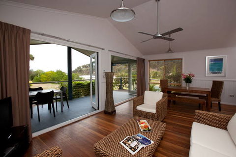 NRMA Ocean Beach Holiday Park - Accommodation Rockhampton 2