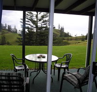 Oceanview Apartments - Accommodation Rockhampton