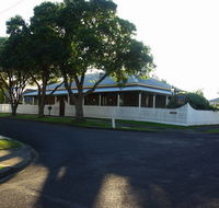 Whalers Cottage B  B - Accommodation Rockhampton