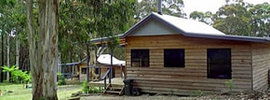Banksia Lake Cottages - Accommodation Rockhampton 0