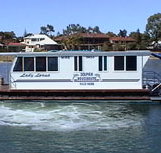 Dolphin Houseboat Holidays - Accommodation Rockhampton