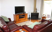 Ghost Hill Road - Accommodation Rockhampton 5