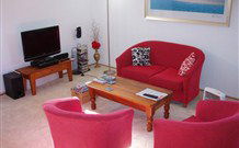 Peaceful Palms Bed And Breakfast - - Accommodation Rockhampton 2