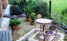 Peaceful Palms Bed And Breakfast - - Accommodation Rockhampton 4