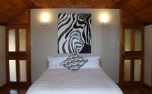 Waterfront Cottages - Accommodation Rockhampton 0