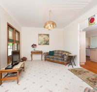 Cranford Waterfront Cottage - Accommodation Rockhampton