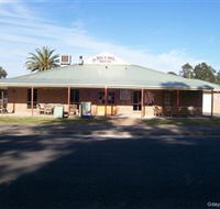 Dog N Bull - Accommodation Rockhampton