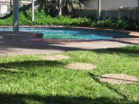 Endeavour Inn Emu Park - Accommodation Rockhampton 1