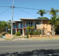 Lisianna Holiday Apartments - Accommodation Rockhampton