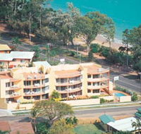Alexander Beachfront Apartments - Accommodation Rockhampton