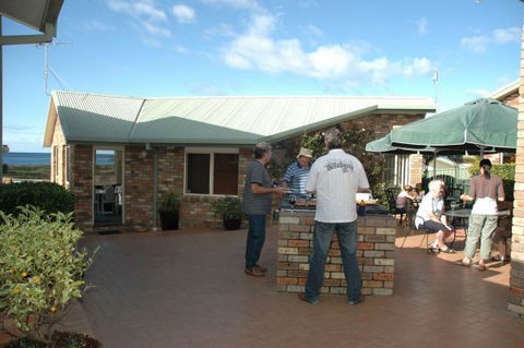 Captain's Quarters Bermagui - Accommodation Rockhampton 1