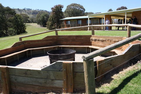 Inland Waters Holiday Parks Grabine Lakeside - Accommodation Rockhampton 4