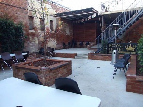 Royal Hotel Bar And Grill Parkes - Accommodation Rockhampton 0