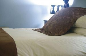 Mount Victoria Manor - Accommodation Rockhampton 0