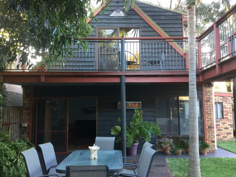 Jetz Bungalow - Accommodation Rockhampton 0